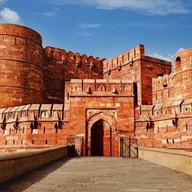 Agra Fort – Famous Attractions in Agra Fort